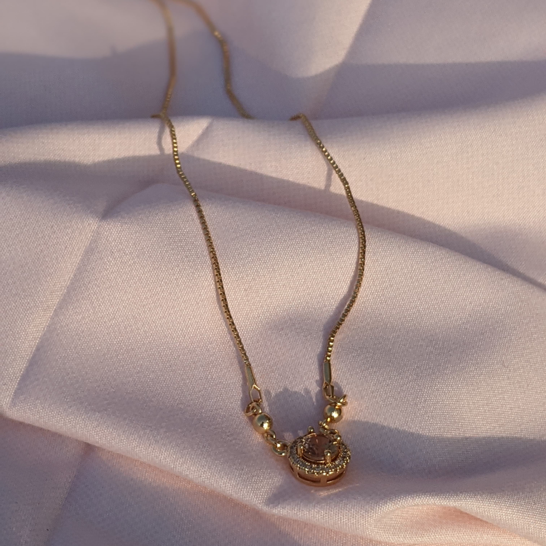Minimal Necklace (PEARL)