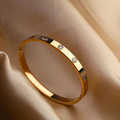 Minimalist Gold-Plated Bangle with Cubic Zirconia Inlays