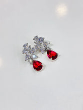 giselle earrings ( red )